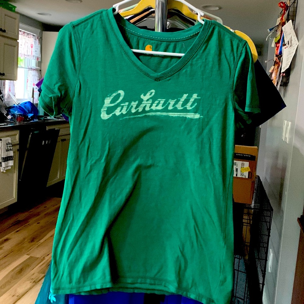 Carhartt logo v neck tee